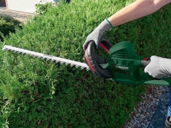 650W Electric Hedge Trimmer - Image 2